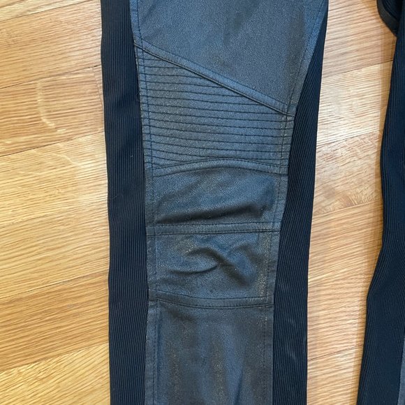 BCBGMaxAzria Faux Leather Contrast Panel Leggings - Picture 7 of 9